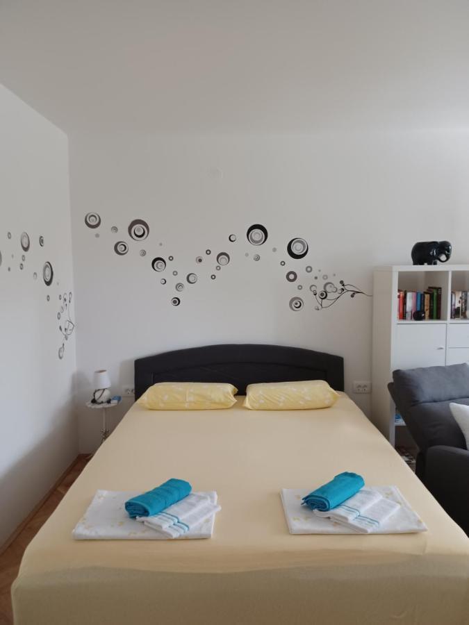 Apartment Bono ポレッチ エクステリア 写真